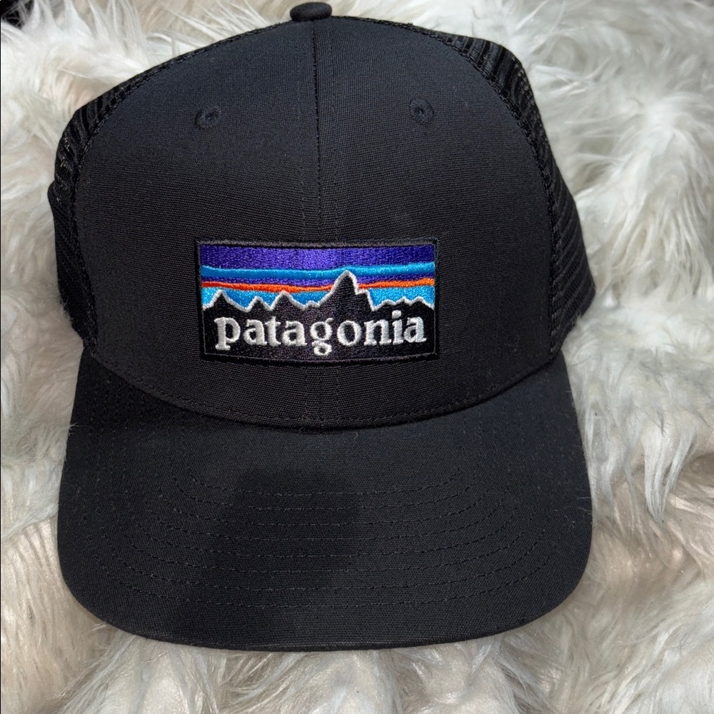 Patagonia Black Cap Hat Adjustable Back New